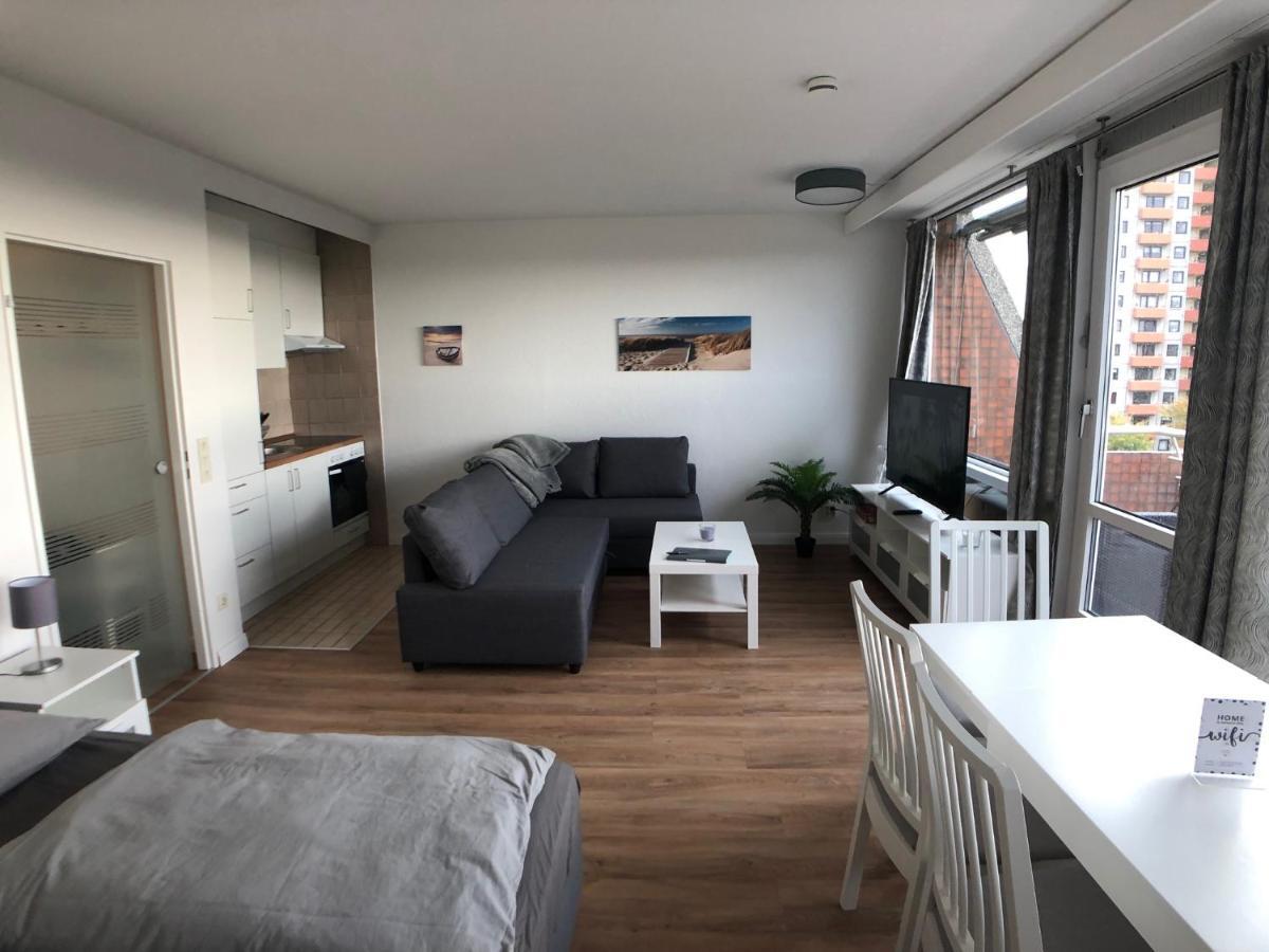 Nur 50M Zum Yachthafen Und 100M Zum Strand Kiel Exterior photo